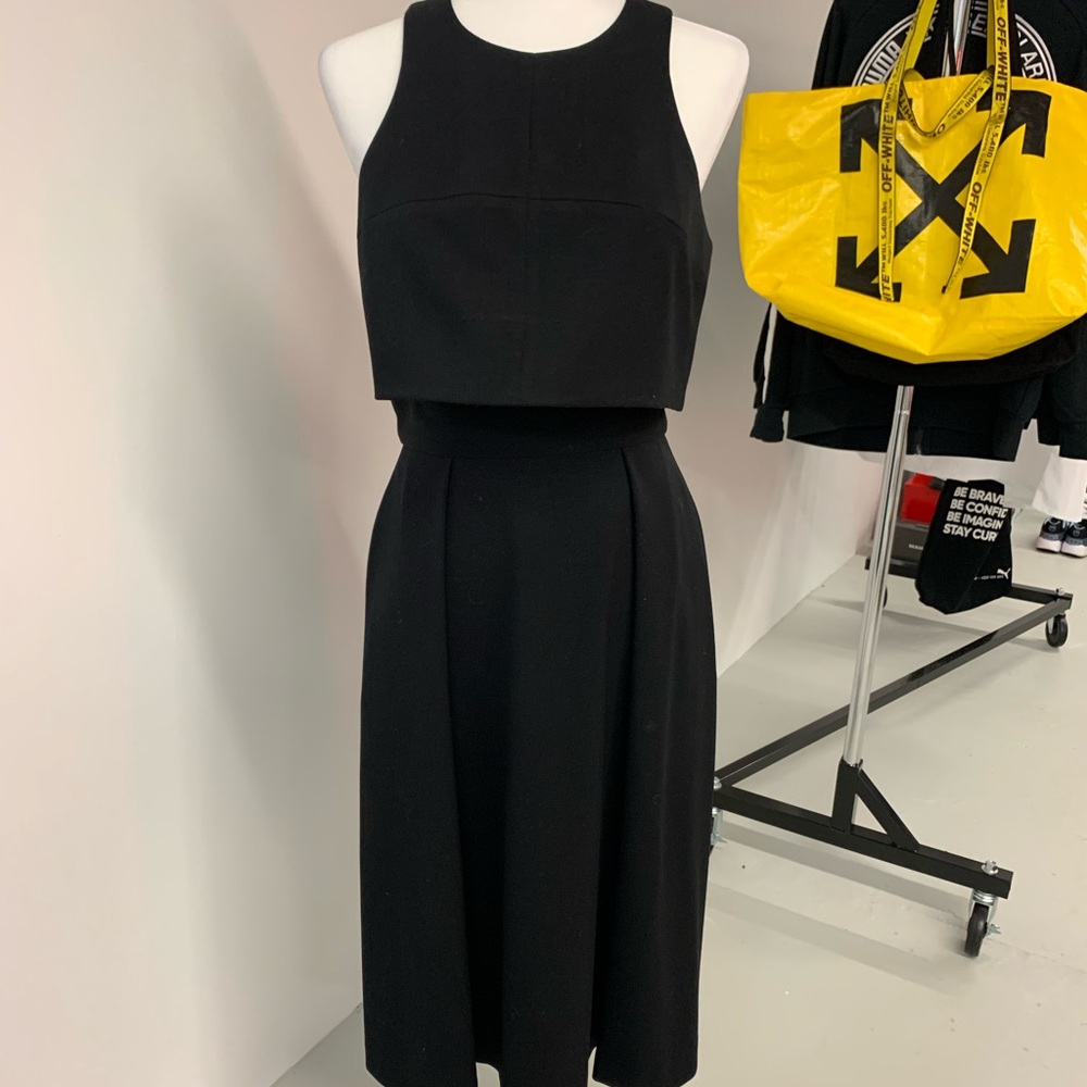2 piece black skirt w/cropped top